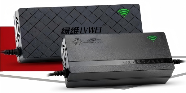 Uzen- Intelligent Pulse Repair & Multi-Stage Safety Charger